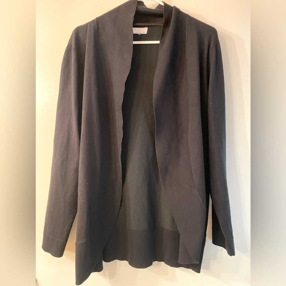 Black ribbed cardigan